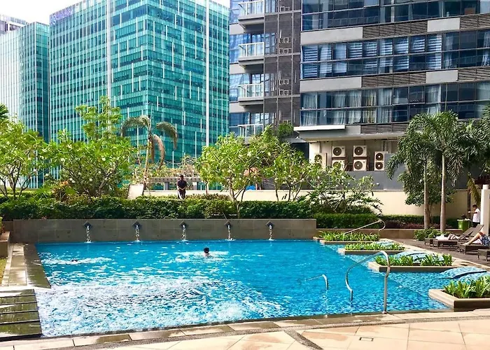 Cozy 2 Bedrooms In Bgc With Balcony Bathtub 600mbps
