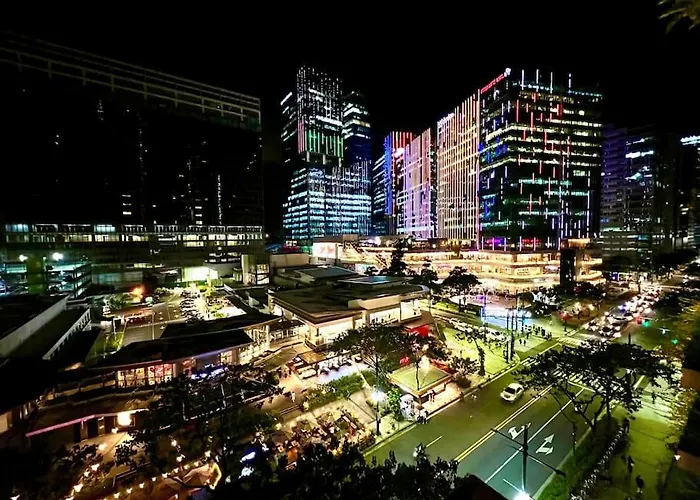 Cozy 2 Bedrooms In Bgc With Balcony Bathtub 600mbps Апартаменты