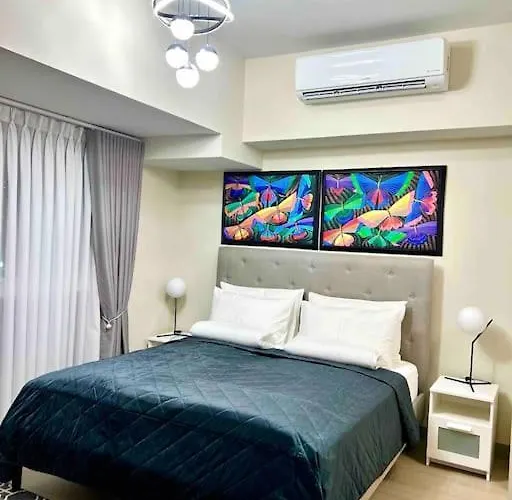 Cozy 2 Bedrooms In Bgc With Balcony Bathtub 600mbps Апартаменты Манила