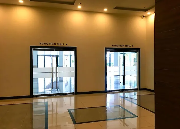 Cozy 2 Bedrooms In Bgc With Balcony Bathtub 600mbps *