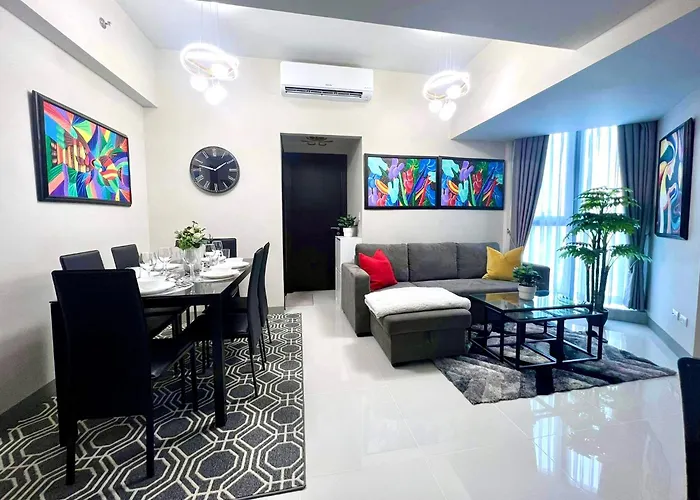 Cozy 2 Bedrooms In Bgc With Balcony Bathtub 600mbps